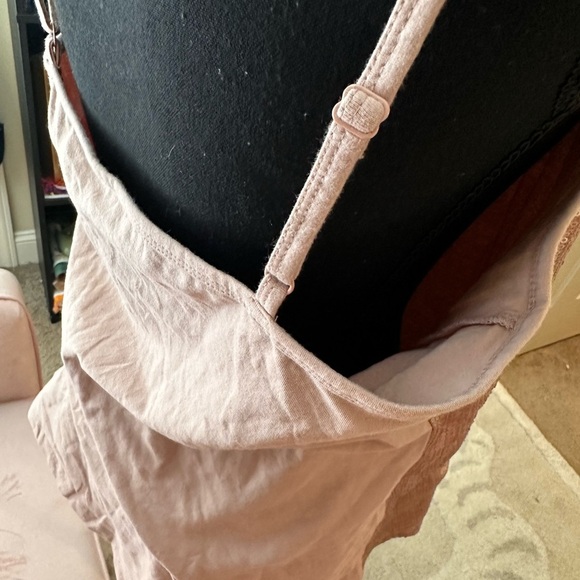 Plus Size 2X Torrid Rose Gold Sequins Sleeveless Camisole - Picture 4 of 5